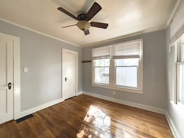 $1,350 | 10 North F Street, Pensacola, FL 32502