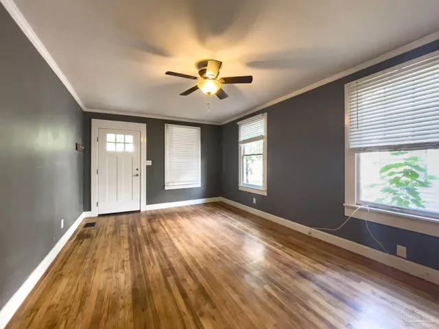 $1,350 | 10 North F Street, Pensacola, FL 32502