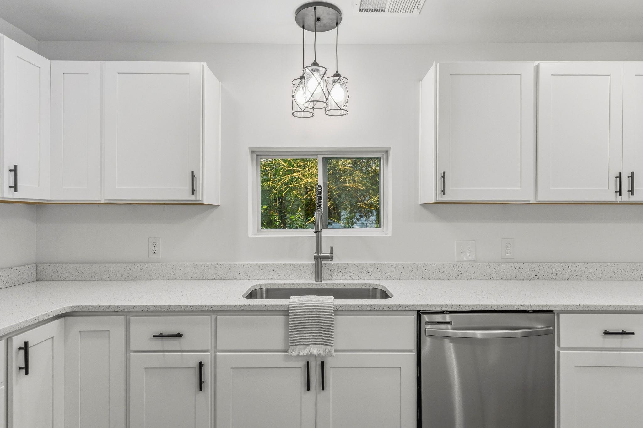 230 Temple Street Arcadia, SC 29320 - Photo 11 of 47 Farmhouse style sink