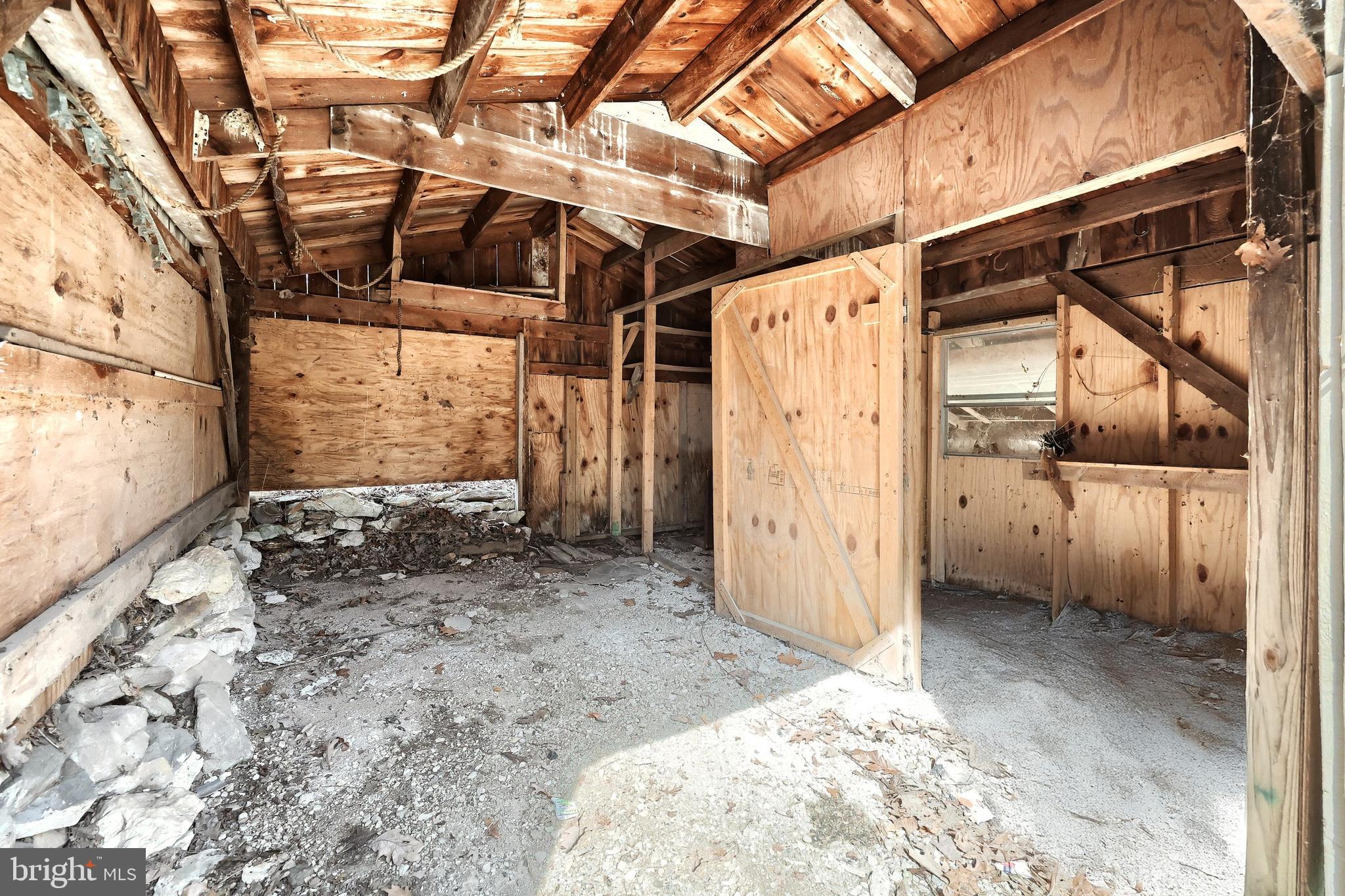 6227 Pigeon Hill Road Spring Grove, PA 17362 - Photo 33 of 50 a view of a storage & utility room