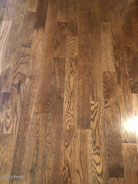 122 Marquise Road Tafton, PA 18464 - Photo 31 of 41 Hardwood Floor