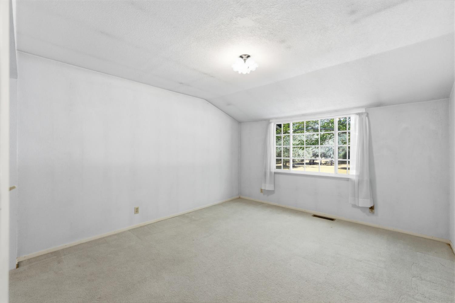 3071 Spring Hill Road Somerset, CA 95684 - Photo 19 of 71
