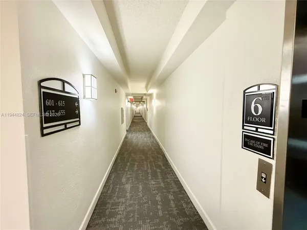 $2,950 | 6001 Southwest 70th Street, Unit 612, South Miami, FL 33143