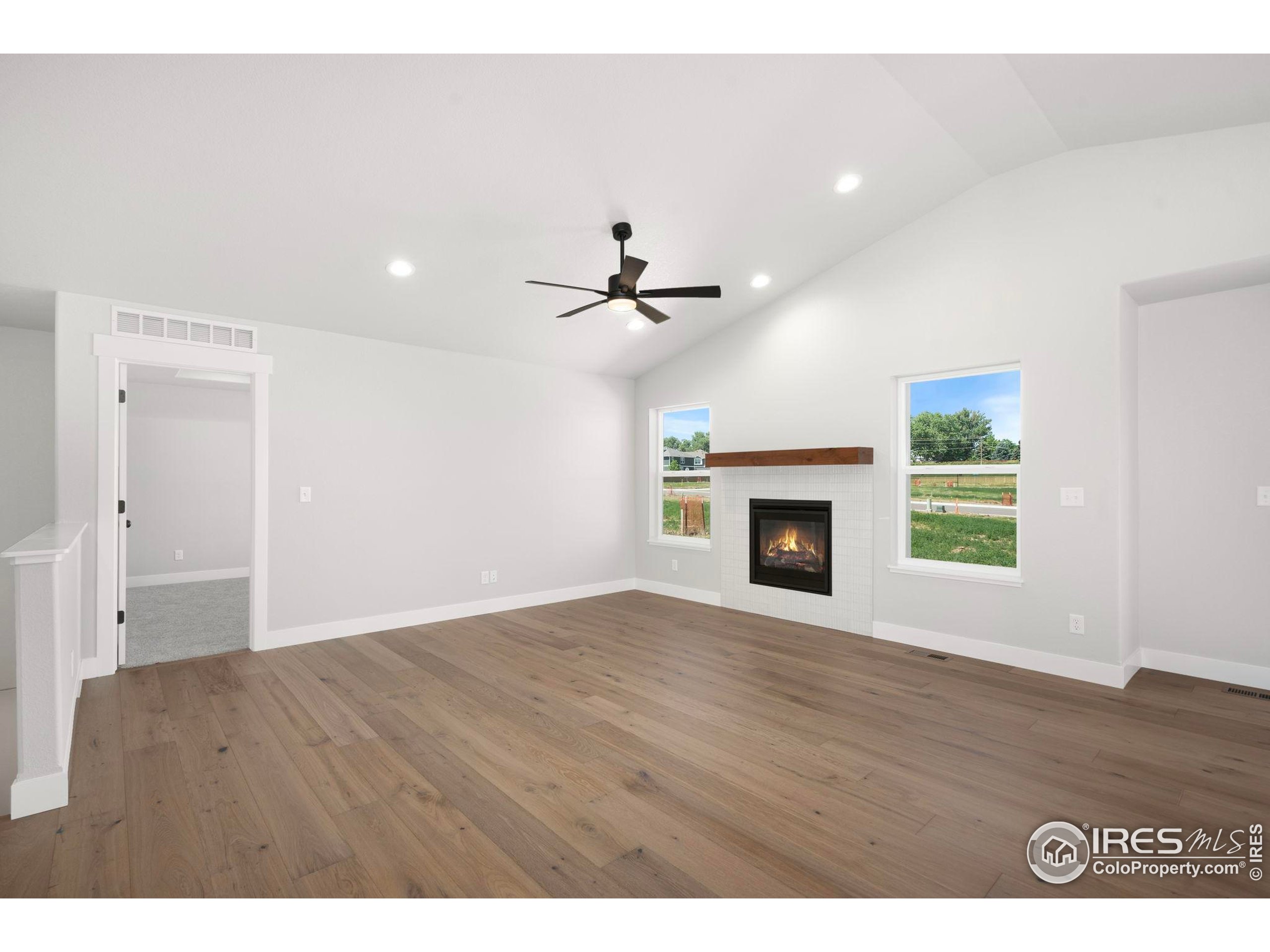 6997 Feather Reed Drive Wellington, CO 80549 - Photo 4 of 37