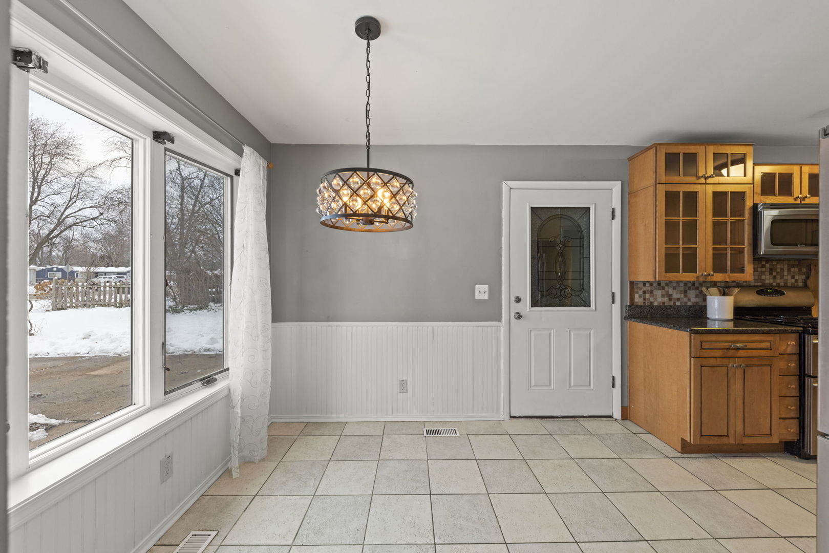 6 Saugatuck Road Montgomery, IL 60538 - Photo 11 of 25 a view of an empty room with a window