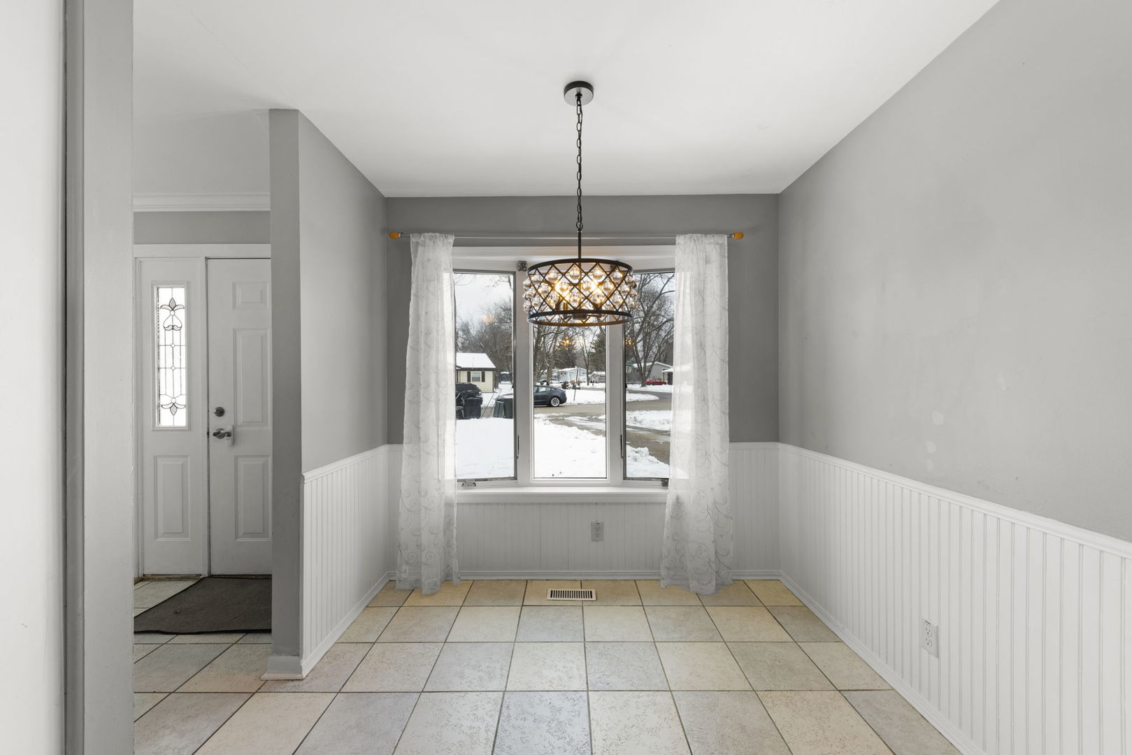 6 Saugatuck Road Montgomery, IL 60538 - Photo 12 of 25 a view of an empty room with window
