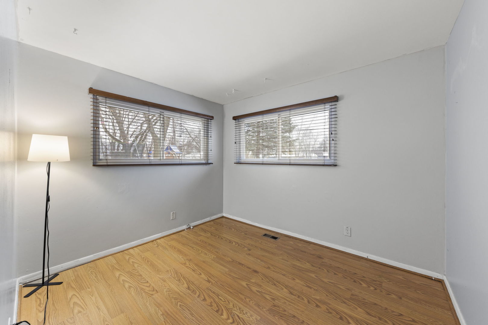 6 Saugatuck Road Montgomery, IL 60538 - Photo 17 of 25 a view of empty room with window