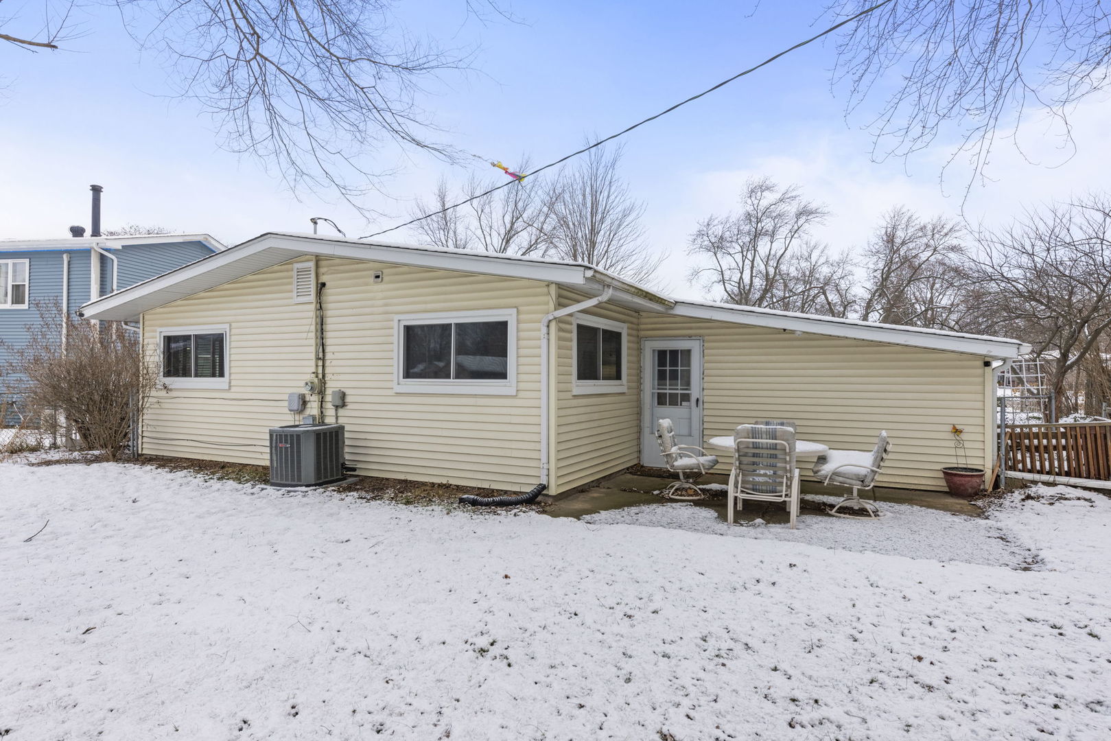 6 Saugatuck Road Montgomery, IL 60538 - Photo 22 of 25 a view of a house with a patio
