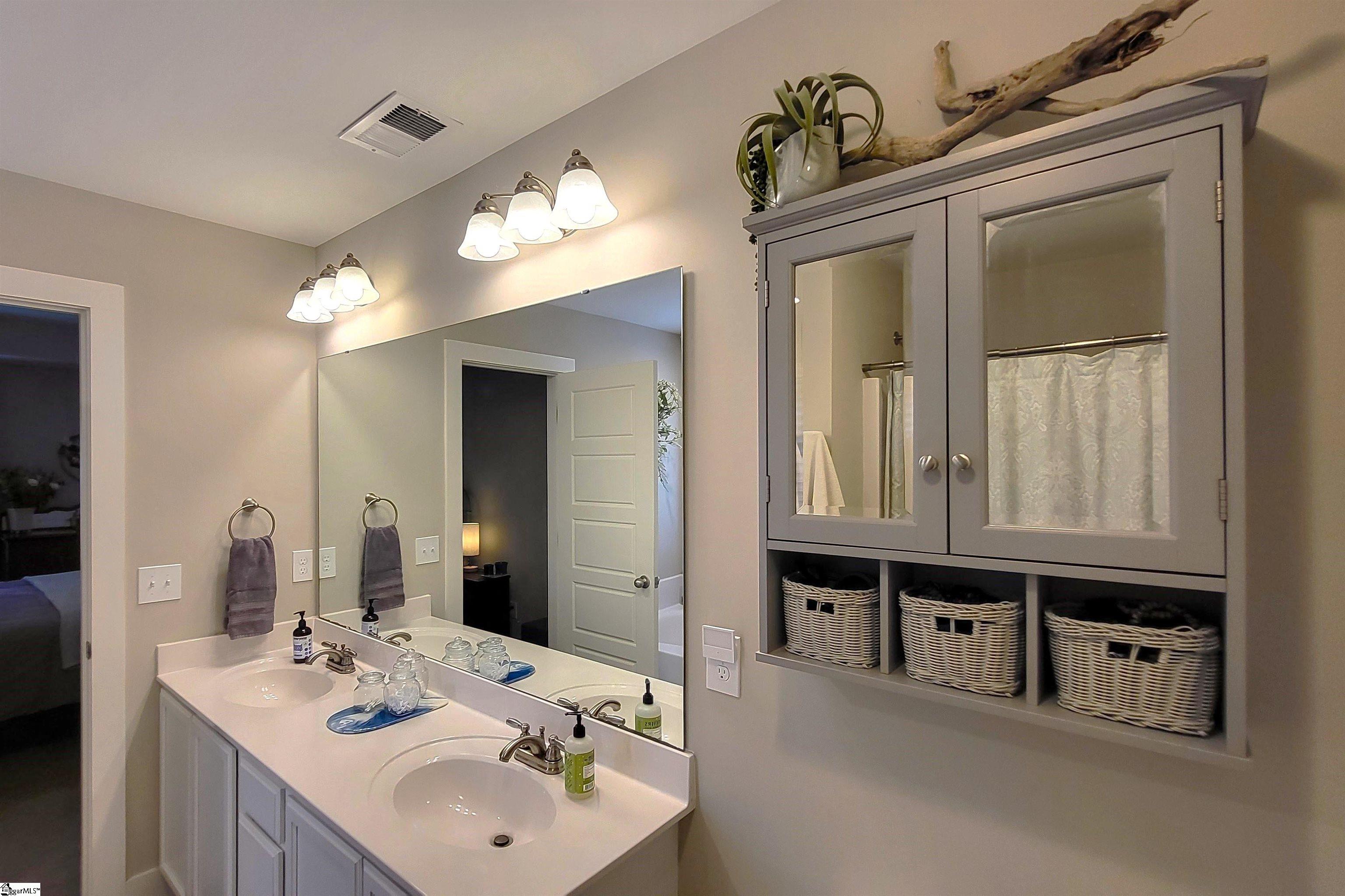 116 Turner Trail Easley, SC 29642 - Photo 17 of 32 Gallery Image 17