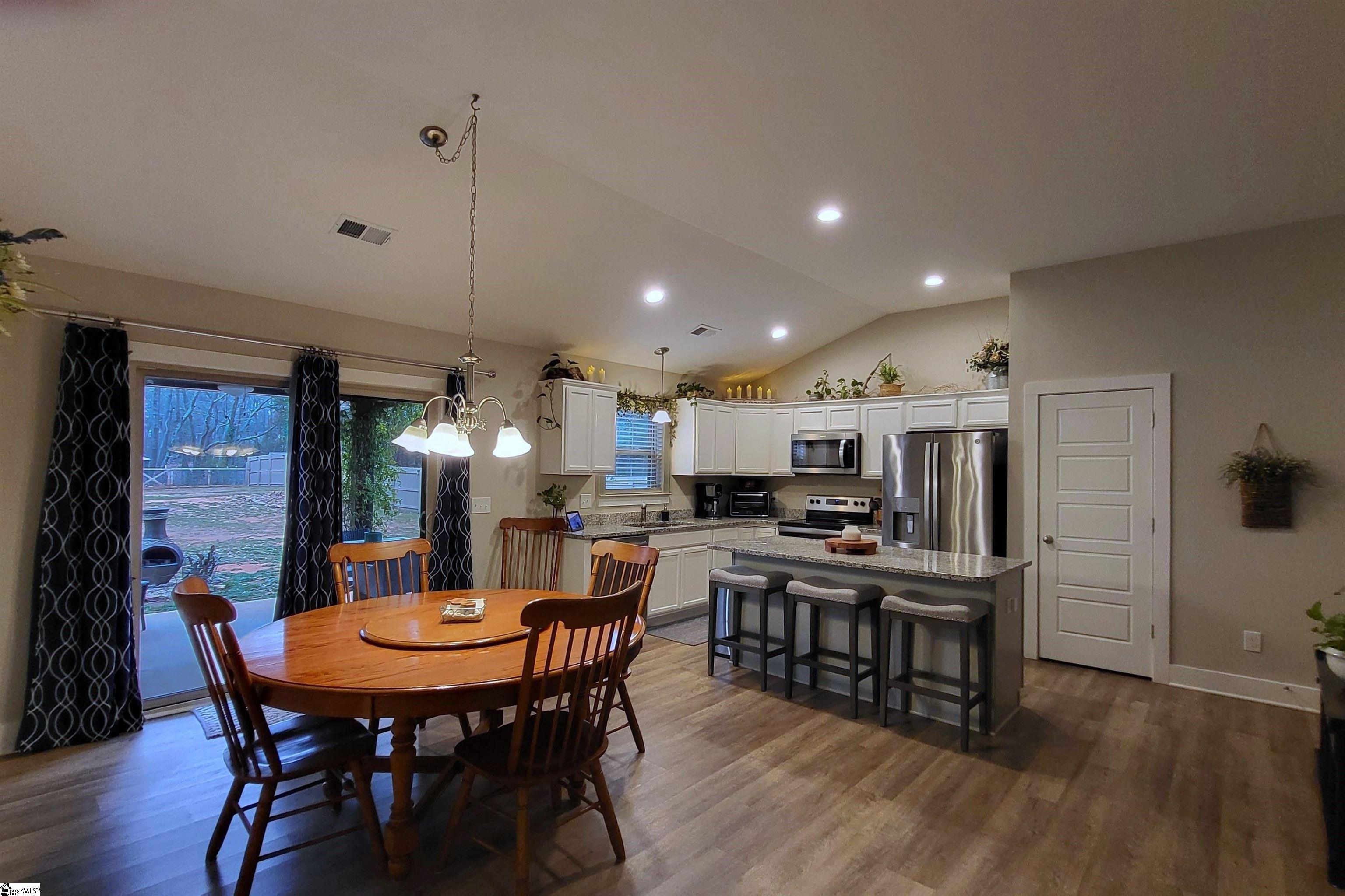 116 Turner Trail Easley, SC 29642 - Photo 8 of 32 Gallery Image 8