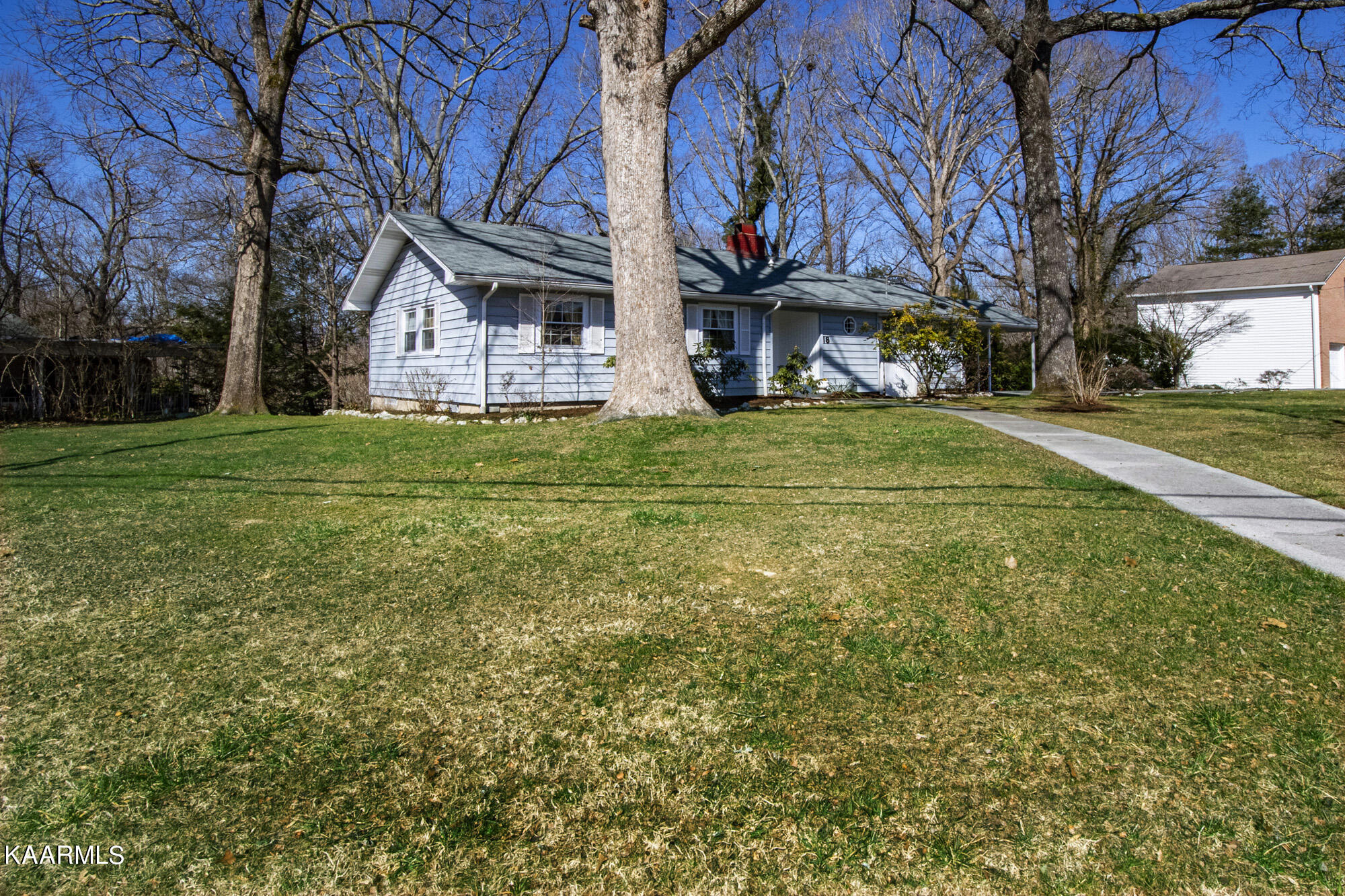 18 Outer Drive Oak Ridge, TN 37830 - Photo 7 of 41 V19A7346