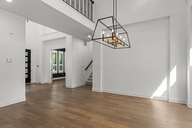 $1,499,900 | 406 Woodside Terrace, Austin, TX 78738