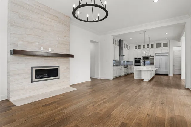 $1,499,900 | 406 Woodside Terrace, Austin, TX 78738