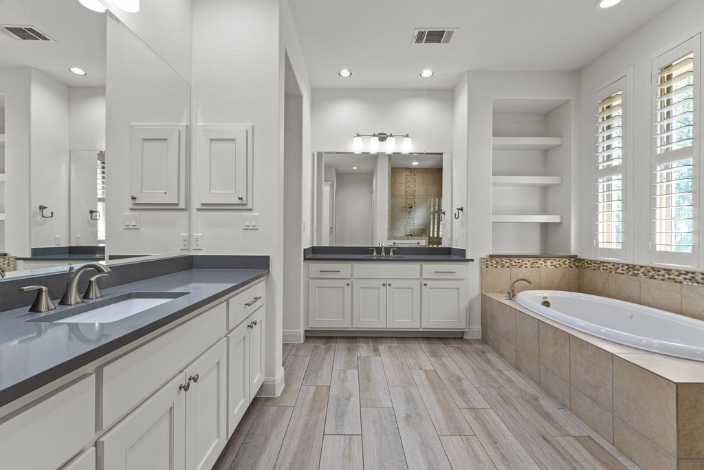 406 Woodside Terrace Austin, TX 78738 - Photo 15 of 34