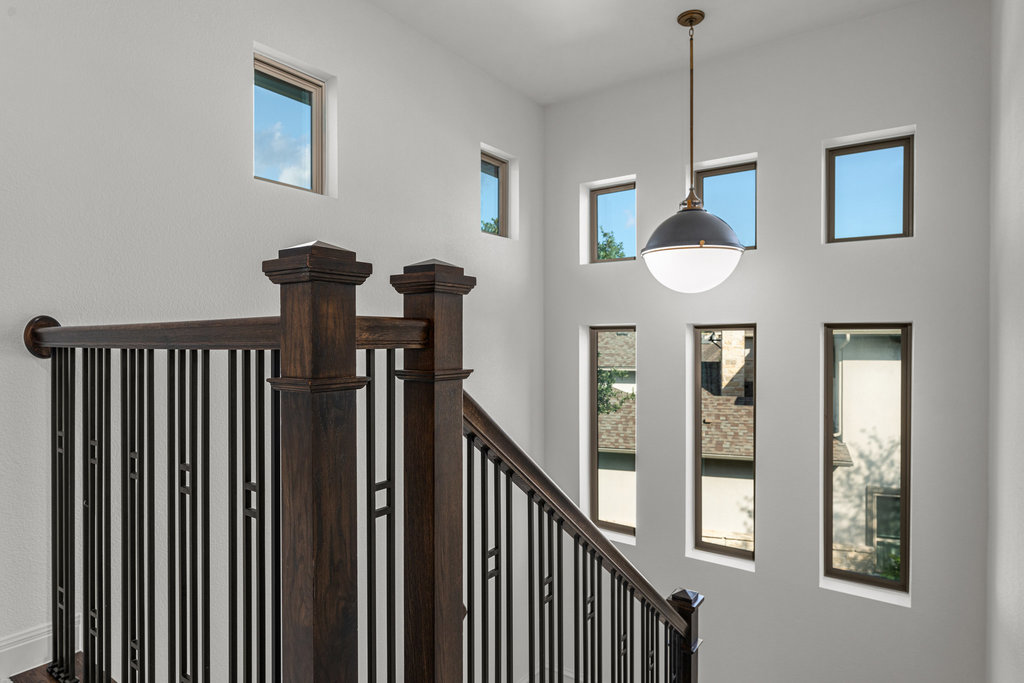 406 Woodside Terrace Austin, TX 78738 - Photo 23 of 34 View of staircase