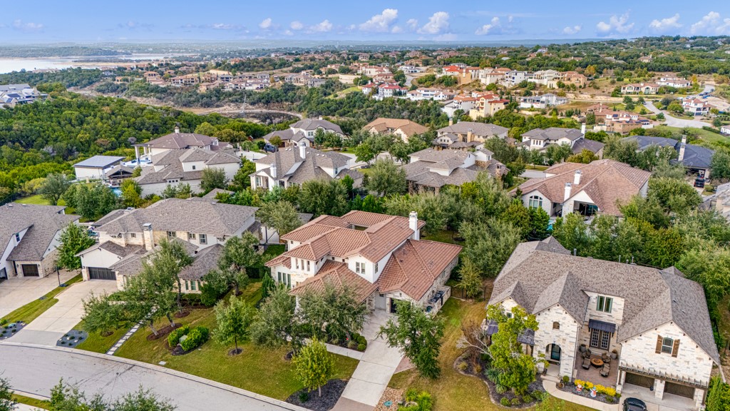 406 Woodside Terrace Austin, TX 78738 - Photo 34 of 34 Aerial view with Lake Travis in the left side distance