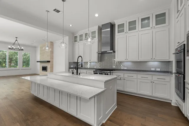 $1,499,900 | 406 Woodside Terrace, Austin, TX 78738