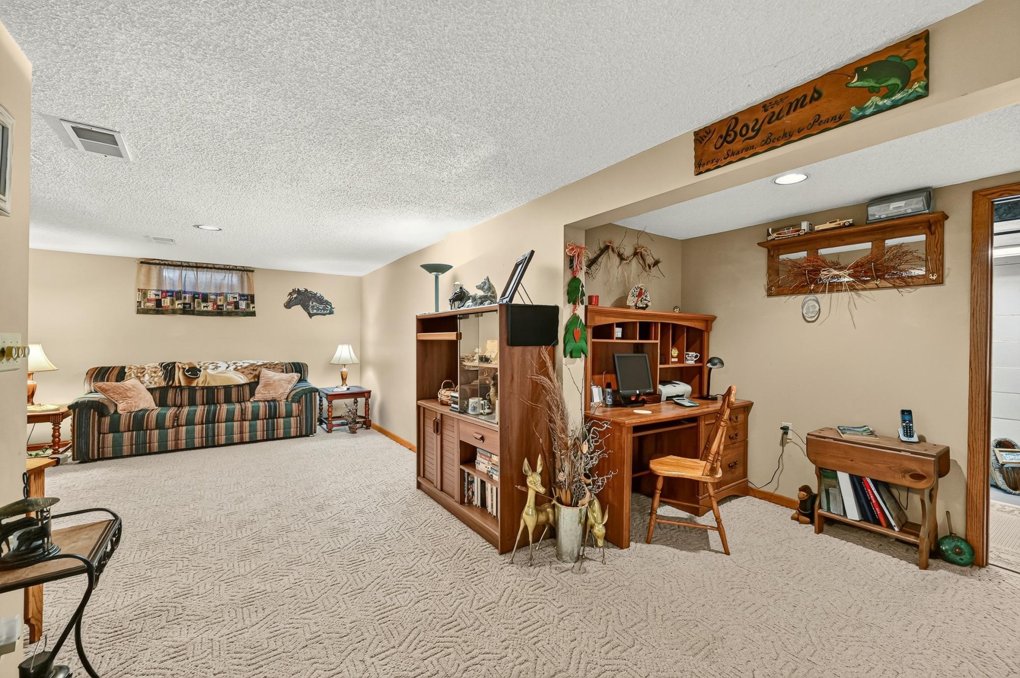 2528 11th Avenue Northwest Rochester, MN 55901 - Photo 24 of 34 Gallery Image 24