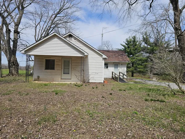 $125,000 | 14104 County Road 775 North, Mount Vernon, IL 62864