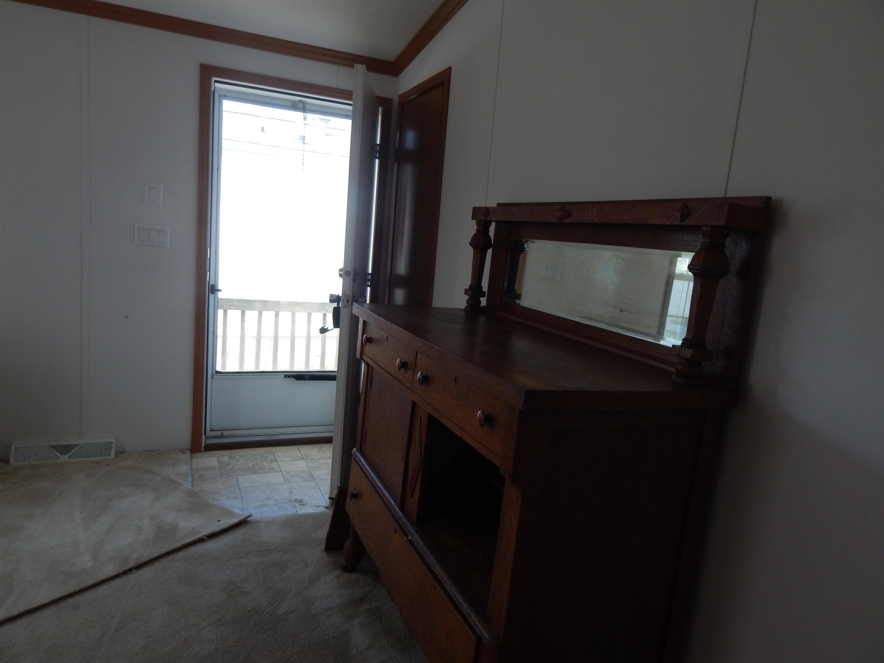 746 Meadowview Road Erma, NJ 08204 - Photo 3 of 9 Gallery Image 3