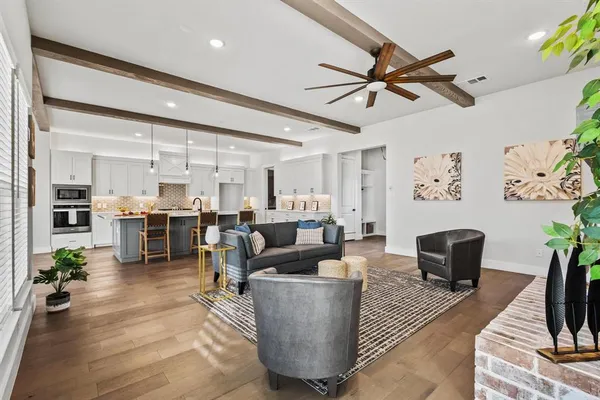 $724,000 | 96 Stockton Drive, Van Alstyne, TX 75495