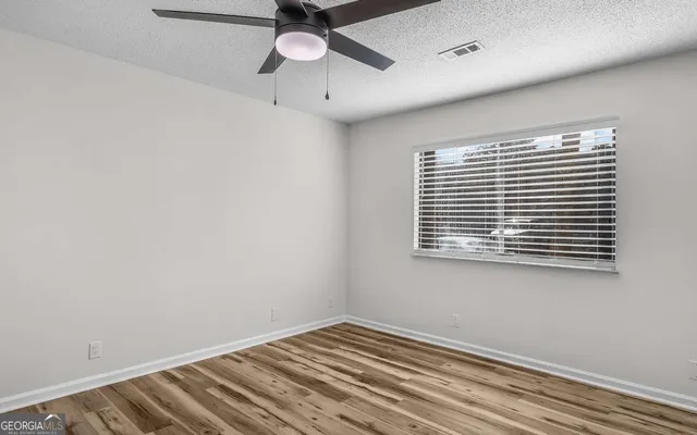 $125,900 | 910 Brett Drive, Unit 114, Hinesville, GA 31313