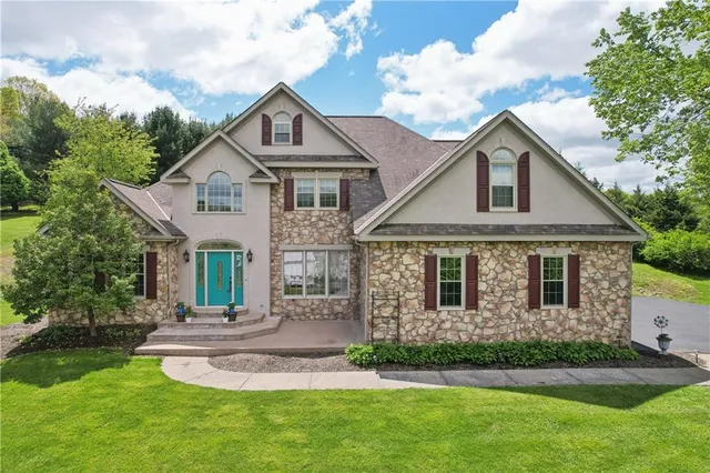 $765,000 | 358 West Jefferson Road, Butler, PA 16002