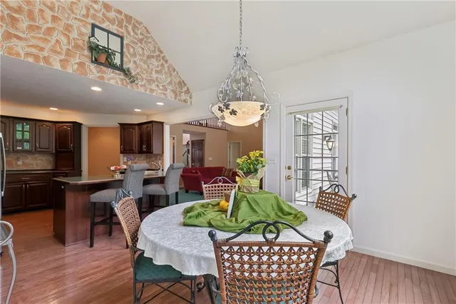 $765,000 | 358 West Jefferson Road, Butler, PA 16002