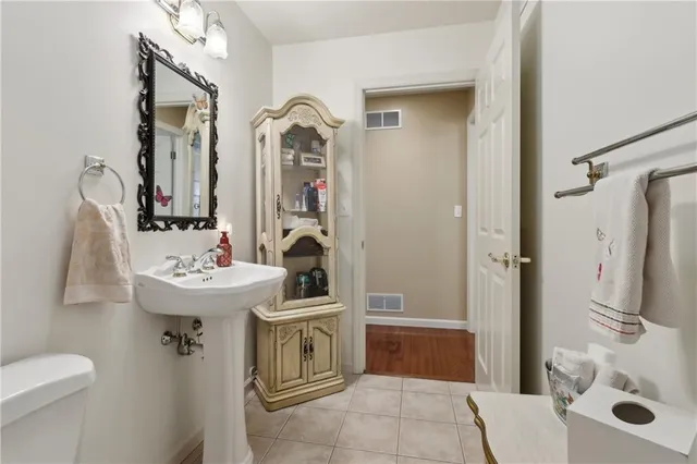 $765,000 | 358 West Jefferson Road, Butler, PA 16002