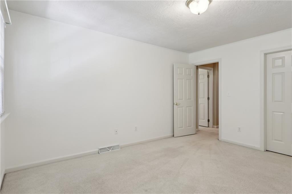 358 West Jefferson Road Butler, PA 16002 - Photo 27 of 50