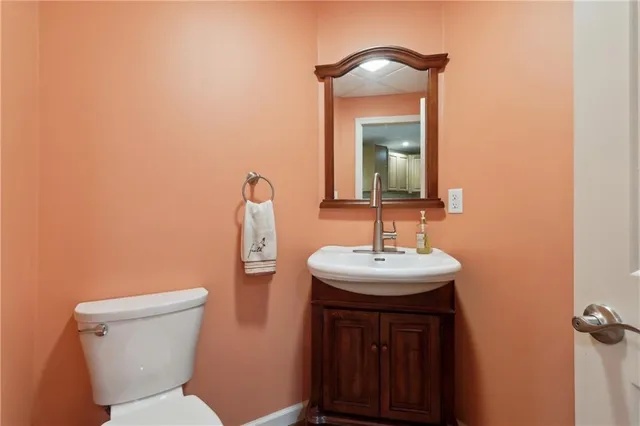 $765,000 | 358 West Jefferson Road, Butler, PA 16002