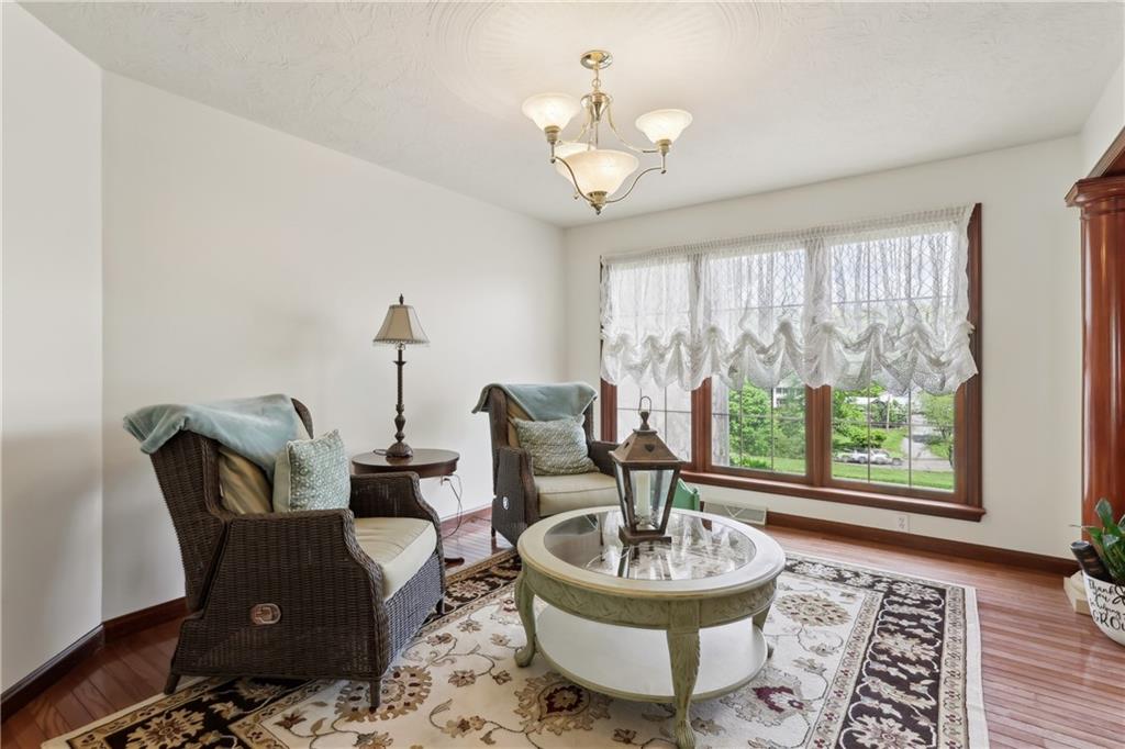 358 West Jefferson Road Butler, PA 16002 - Photo 7 of 50