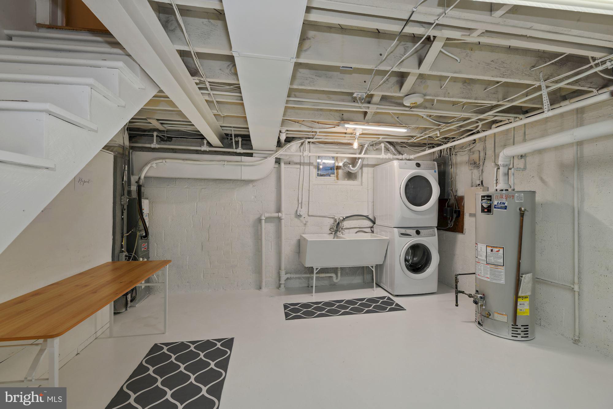 2729 South Arlington Ridge Road Arlington, VA 22202 - Photo 26 of 38 Laundry Room