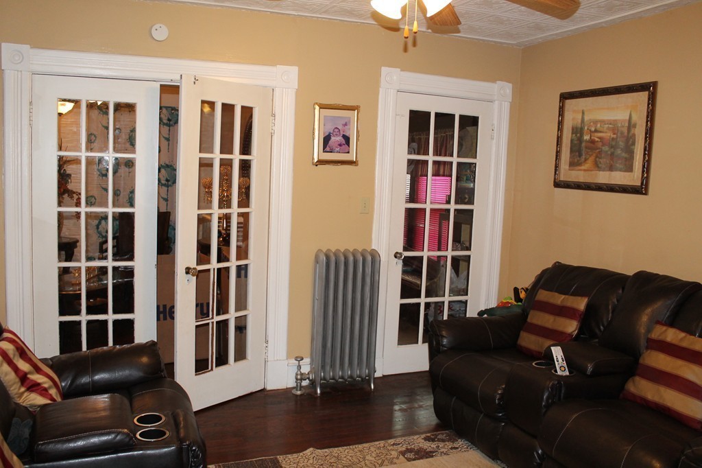 74 Andrew Street Springfield, MA 01109 - Photo 9 of 29 Gallery Image 9