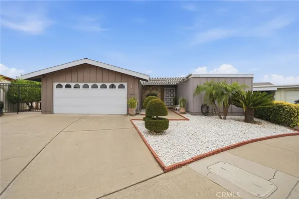 $1,099,000 | 14352 Kipling Lane, Tustin, CA 92780