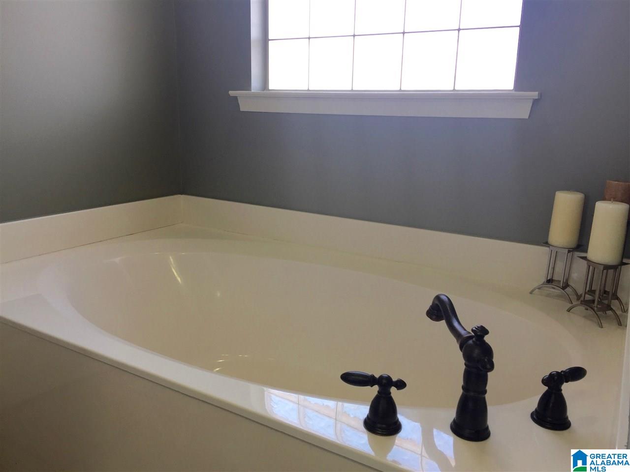 1005 Valhalla Way Calera, AL 35040 - Photo 14 of 30