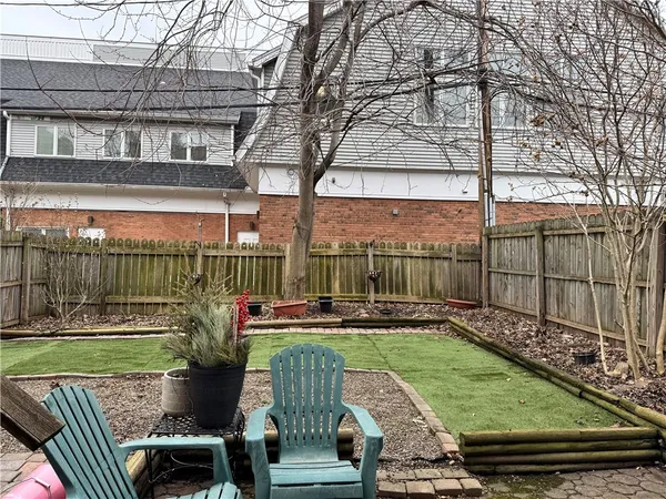 $1,100 | 158 South Fitzhugh Street, Rochester, NY 14608