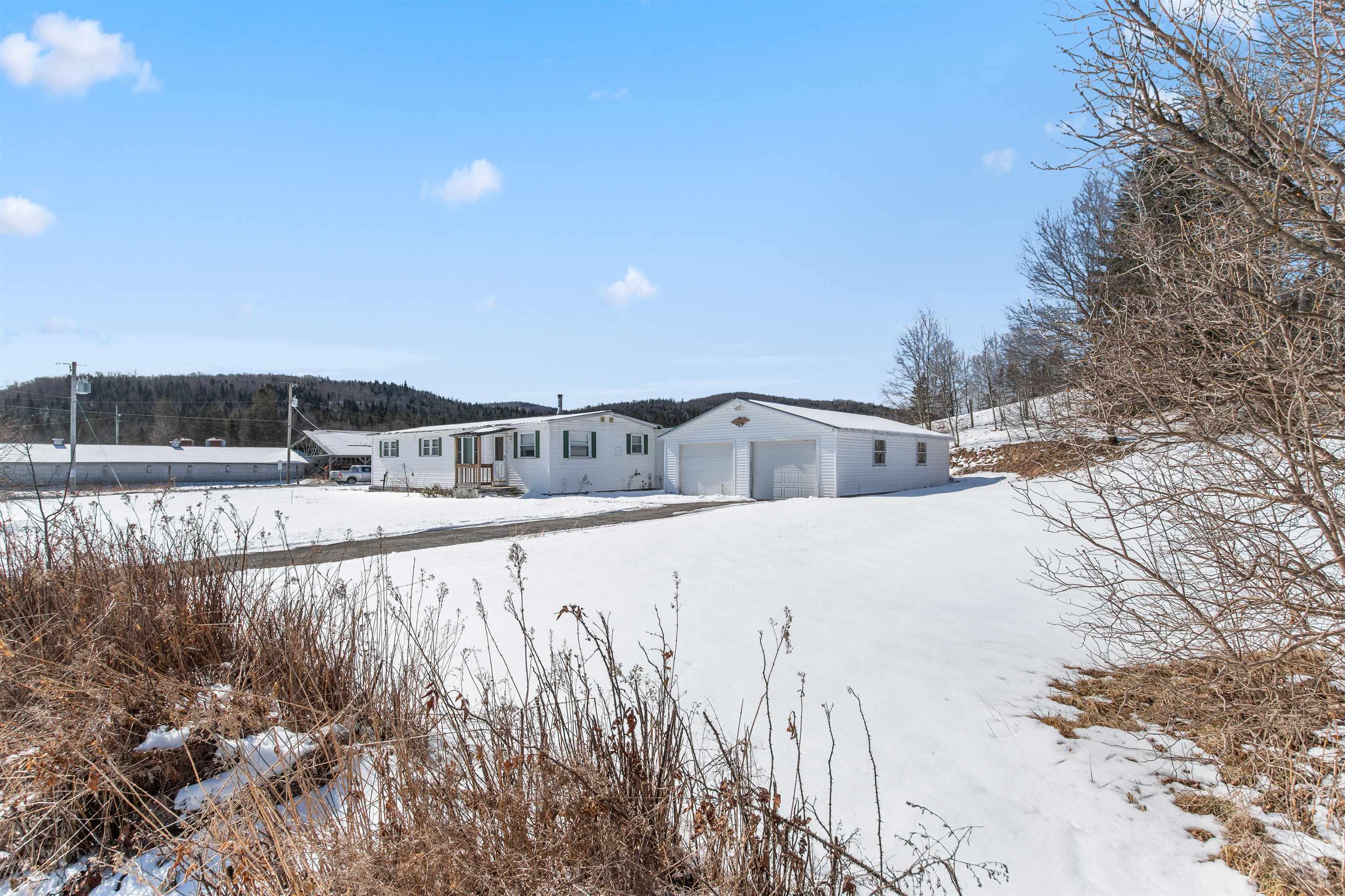 5793 Highway 102 Canaan, VT 05903 - Photo 27 of 37