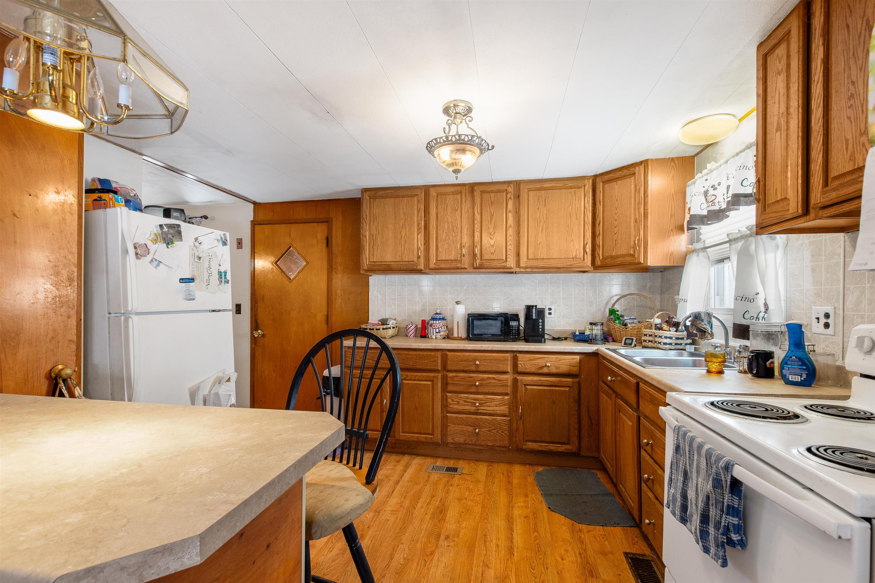 5793 Highway 102 Canaan, VT 05903 - Photo 35 of 37