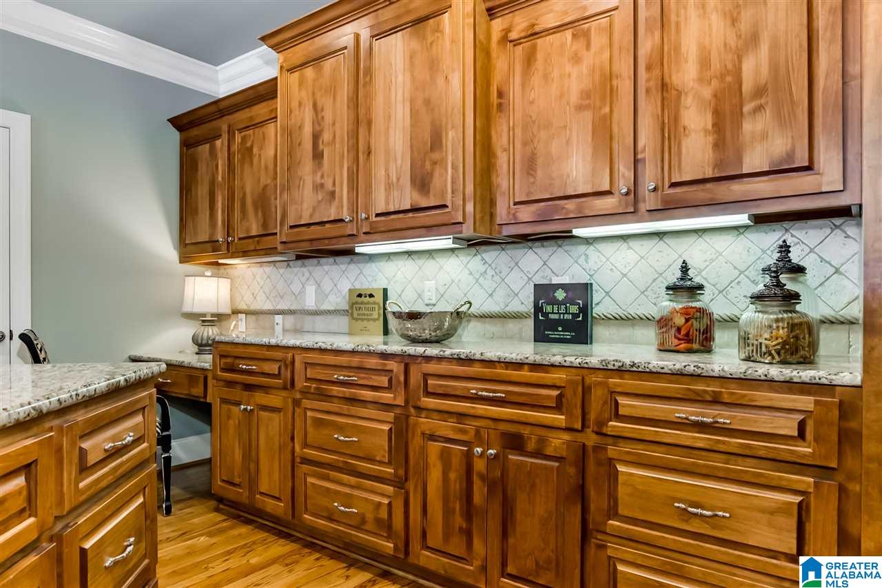 202 Chestnut Circle Alabaster, AL 35007 - Photo 14 of 33