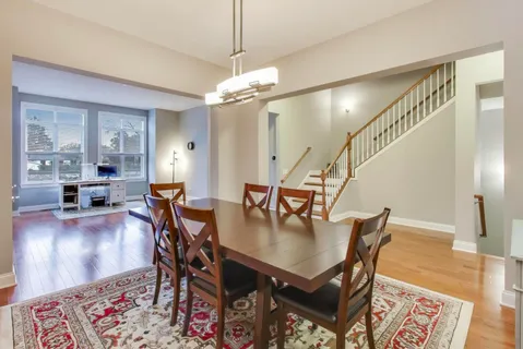 $634,900 | 1506 West Northwest Highway, Arlington Heights, IL 60004