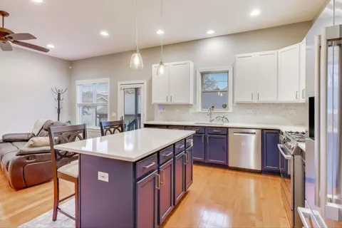 $634,900 | 1506 West Northwest Highway, Arlington Heights, IL 60004