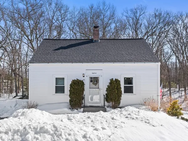 $449,000 | 16-18 Fairfax Street, Shrewsbury, MA 01545