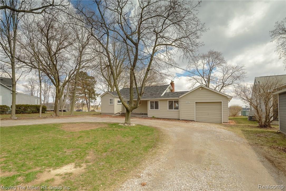 46994 Denton Road Belleville, MI 48111 - Photo 31 of 41 MTM_46994_denton-29.jpg