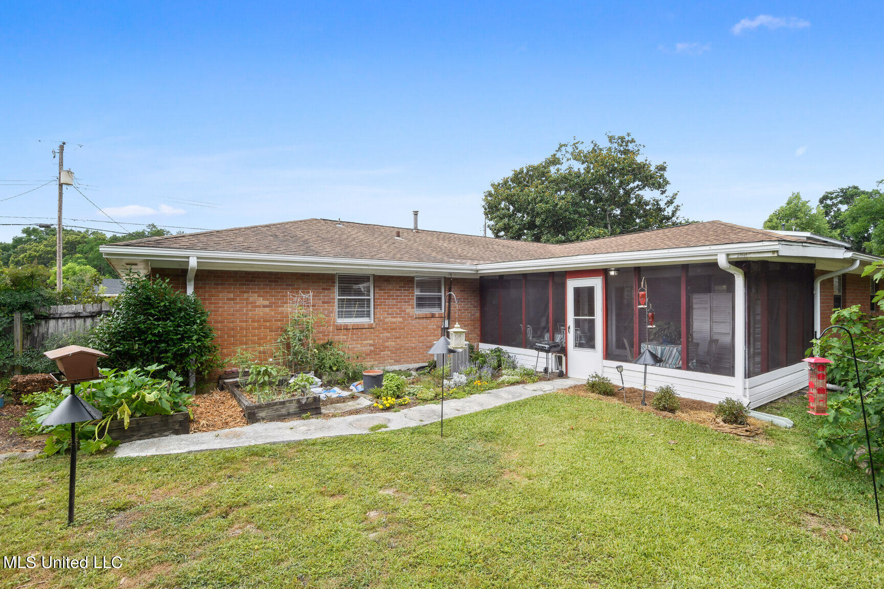 338 Carter Road Biloxi, MS 39531 - Photo 17 of 31 0027--027