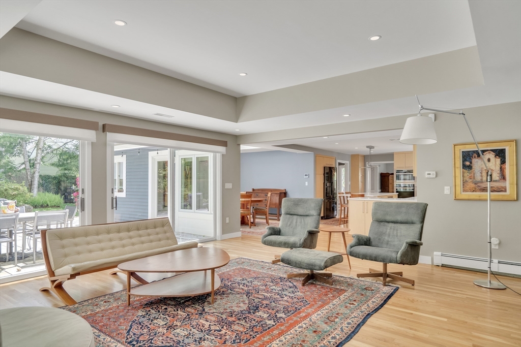 42 Buckman Drive Lexington, MA 02421 - Photo 5 of 39