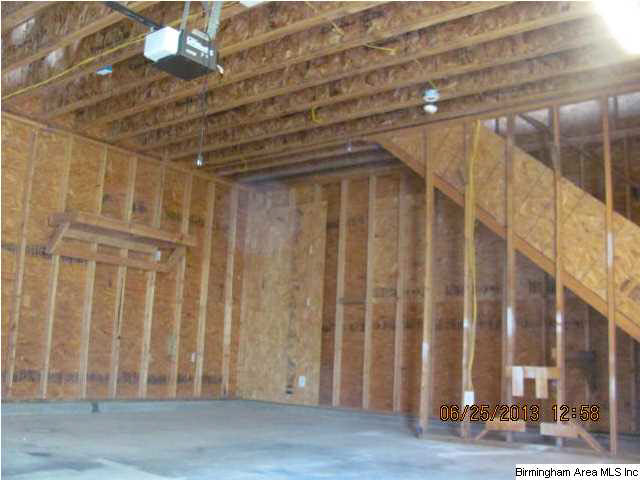 6400 Clubview Circle North Bessemer, AL 35022 - Photo 13 of 16