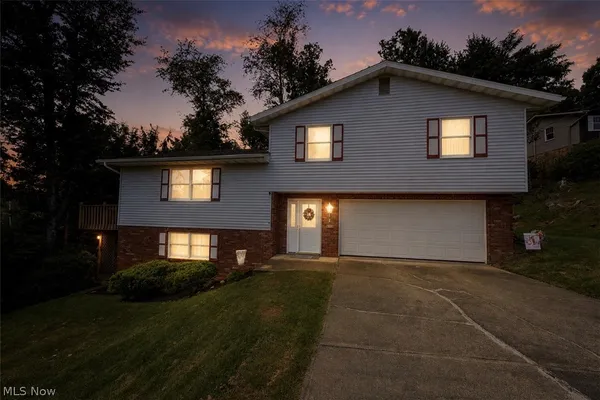 $204,900 | 2 Franklin Drive, Bridgeport, OH 43912