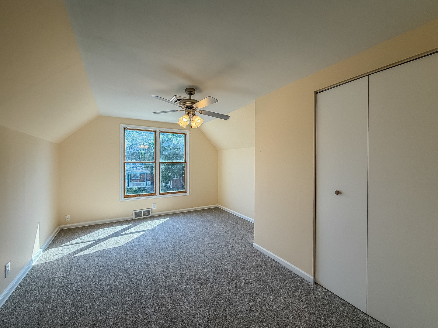 1211 West Springfield Avenue Champaign, IL 61821 - Photo 27 of 43 Gallery Image 27