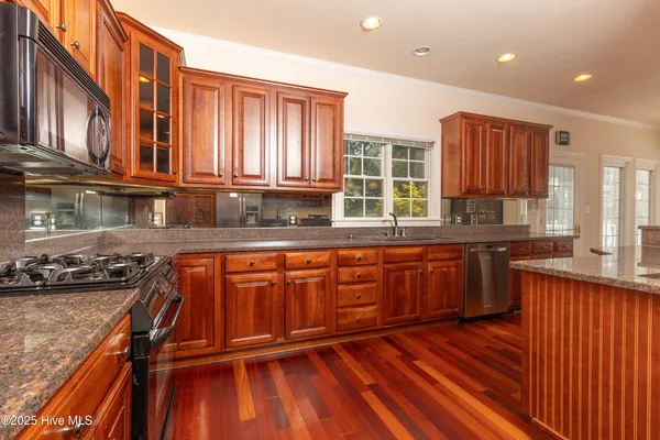 $1,450,000 | 198 Knowles Landing Drive, Hertford, NC 27944